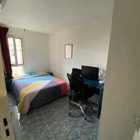 A & H Rooms + Wifi Nice Kamer foto
